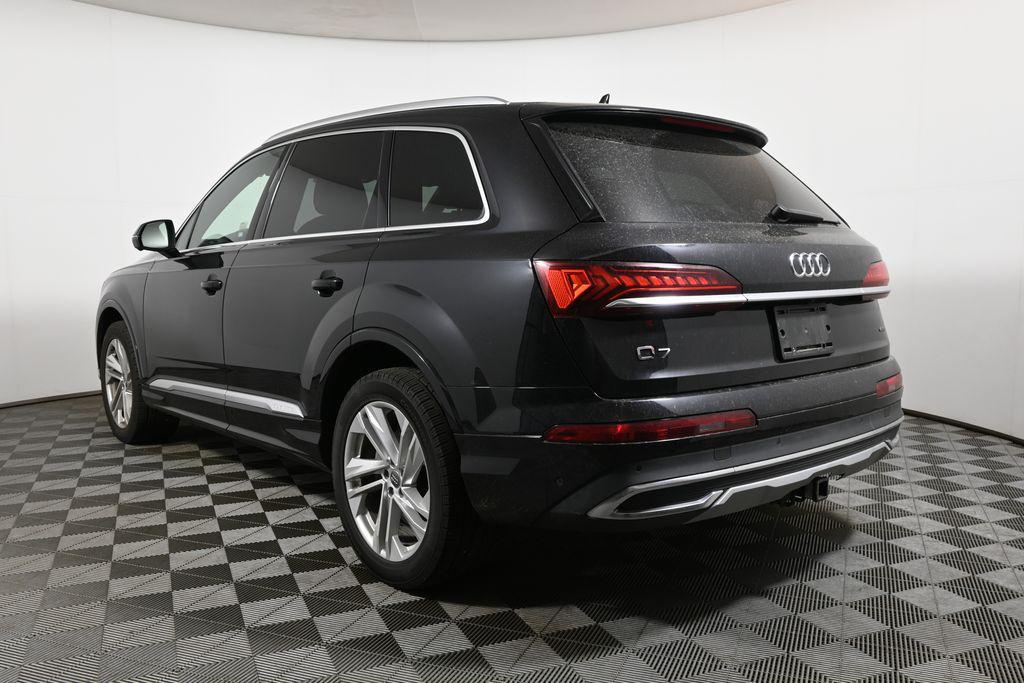 used 2020 Audi Q7 car, priced at $31,398