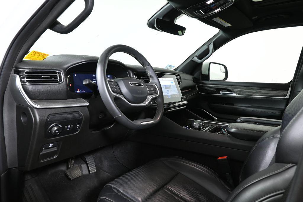 used 2022 Jeep Wagoneer car, priced at $38,998