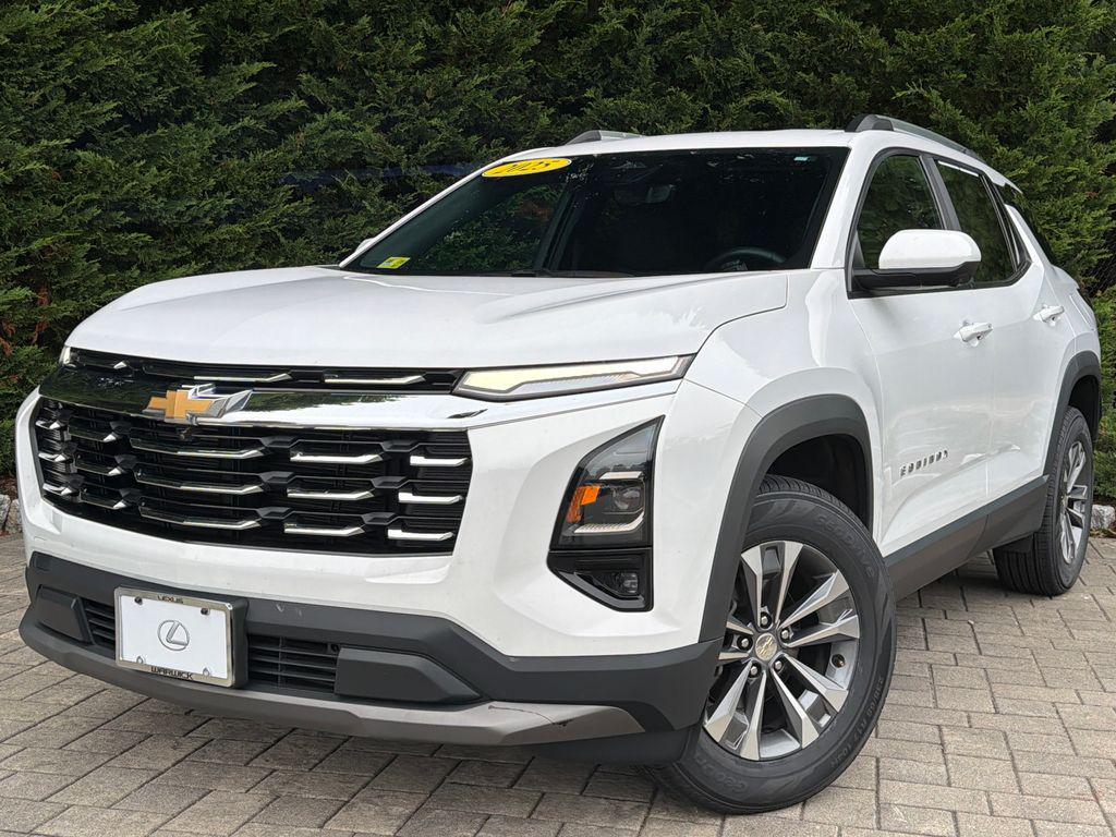used 2025 Chevrolet Equinox car, priced at $22,398