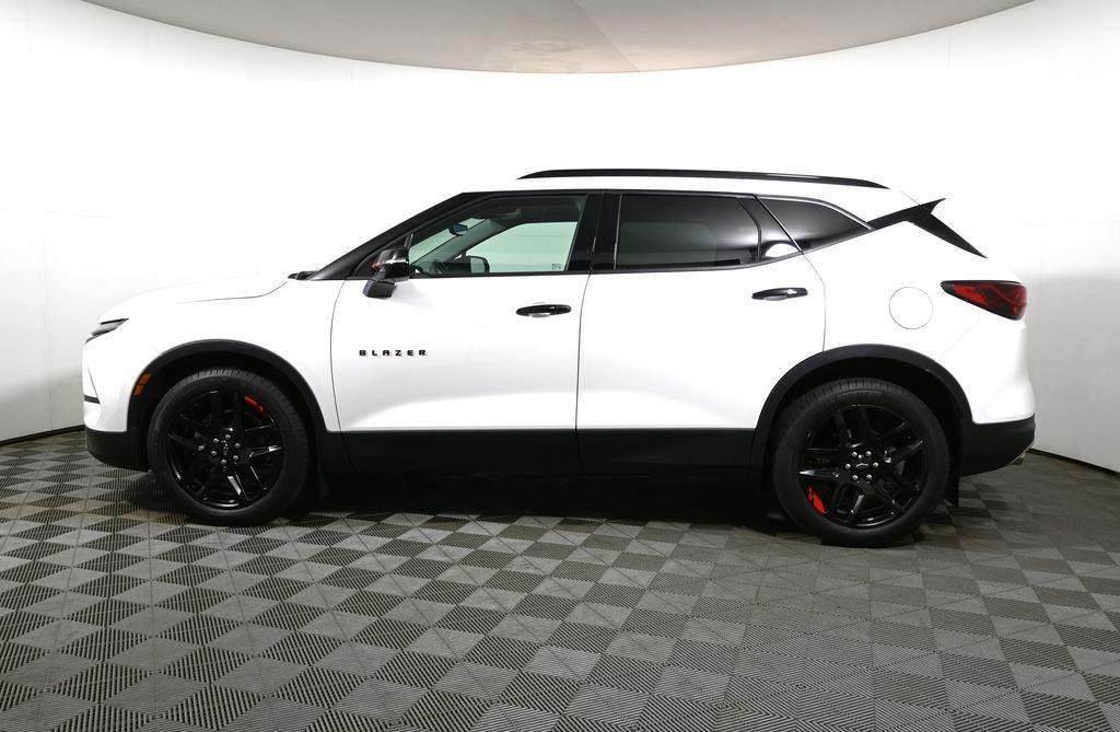 used 2024 Chevrolet Blazer car, priced at $32,398