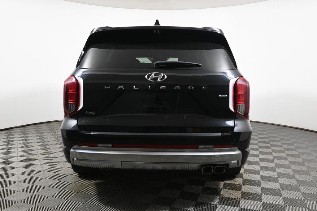 used 2024 Hyundai Palisade car, priced at $38,998