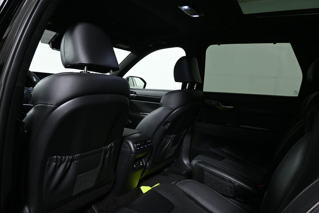 used 2024 Hyundai Palisade car, priced at $38,998