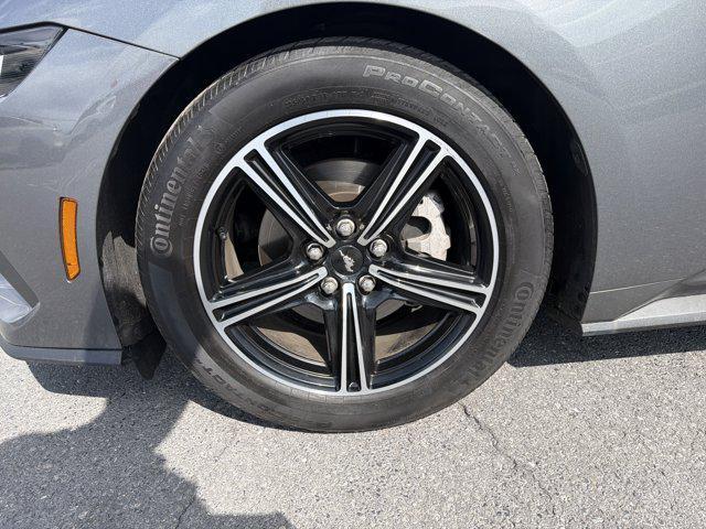 used 2025 Ford Mustang car, priced at $35,500