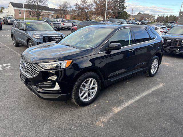 used 2024 Ford Edge car, priced at $22,200