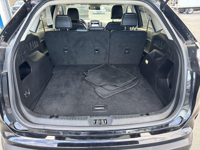 used 2024 Ford Edge car, priced at $22,200