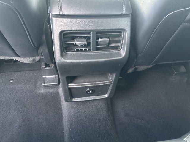 used 2024 Ford Edge car, priced at $22,200