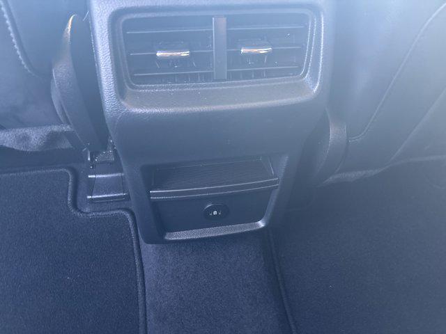 used 2024 Ford Edge car, priced at $21,700