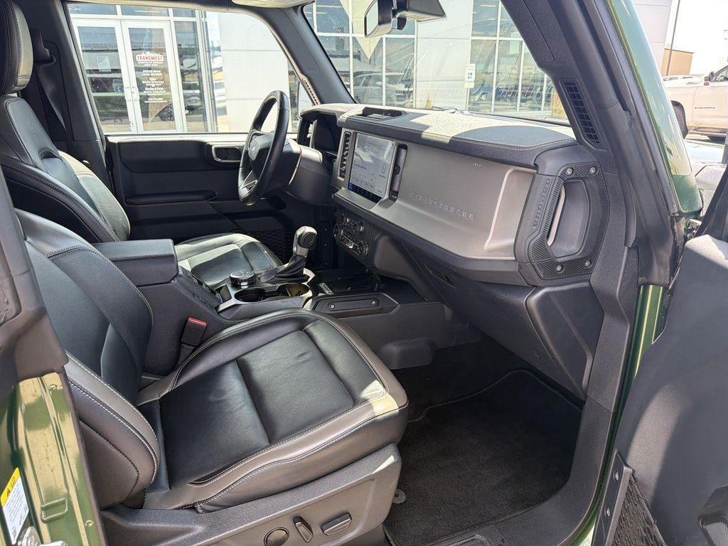 used 2025 Ford Bronco car, priced at $45,284