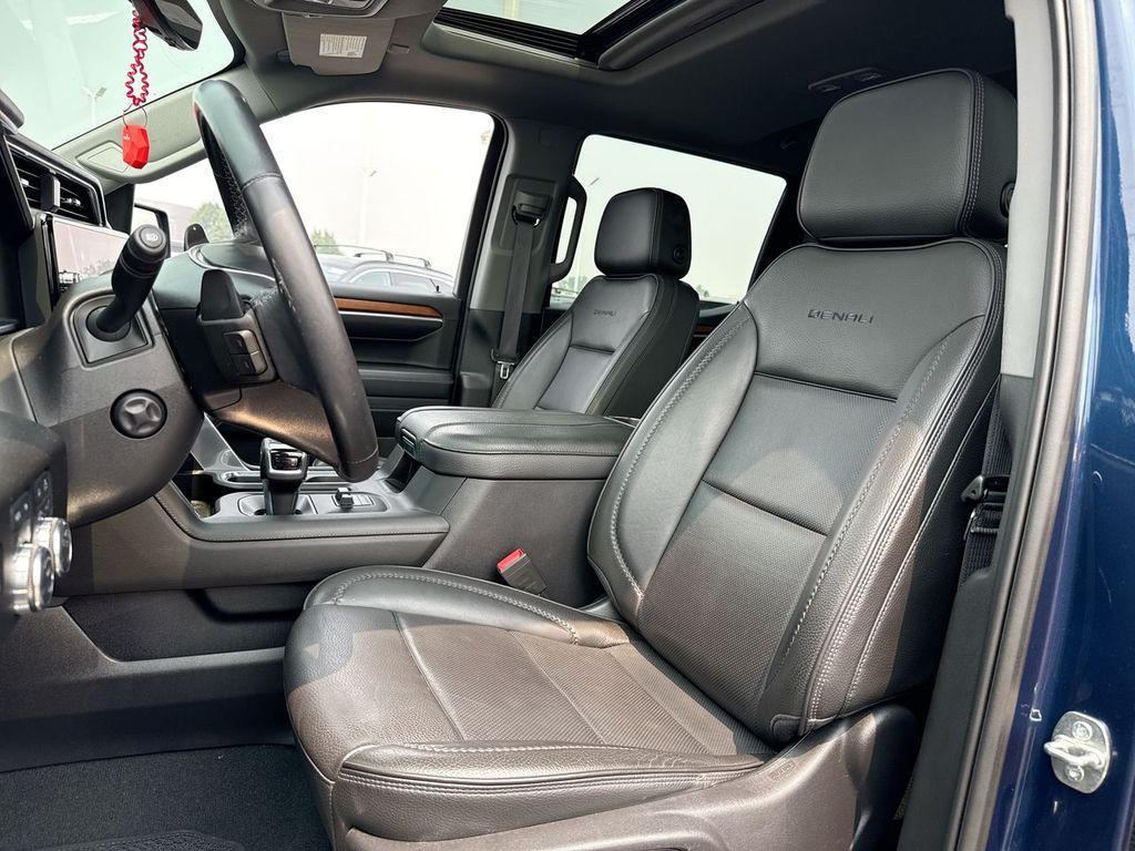 used 2023 GMC Sierra 1500 car, priced at $52,888