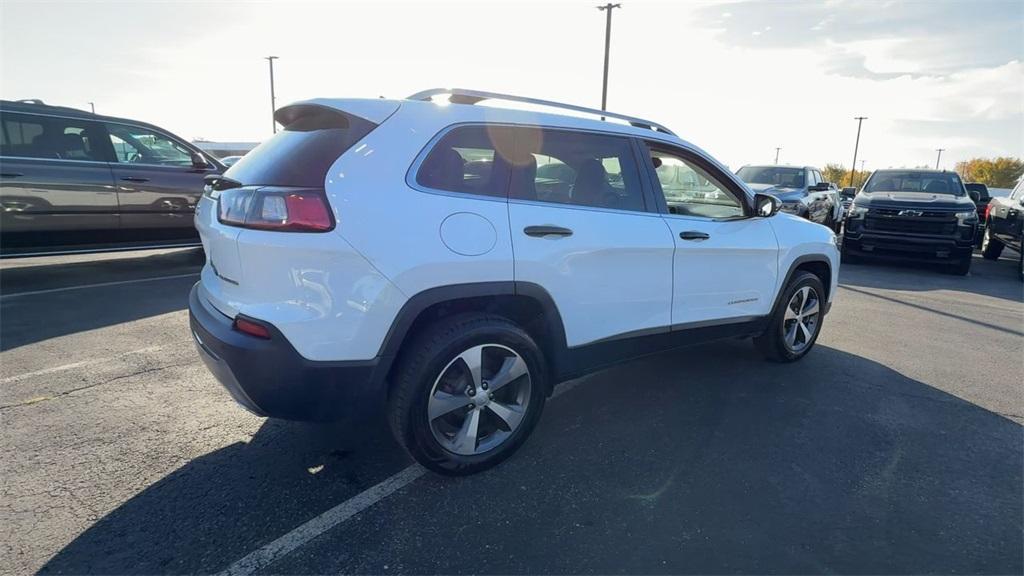 used 2020 Jeep Cherokee car, priced at $15,991