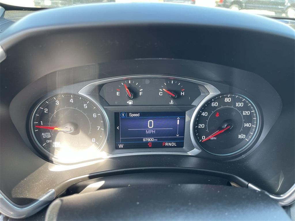 used 2022 Chevrolet Equinox car, priced at $17,990