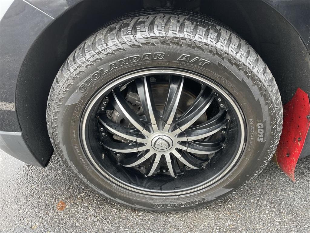 used 2021 Chevrolet Equinox car, priced at $16,990