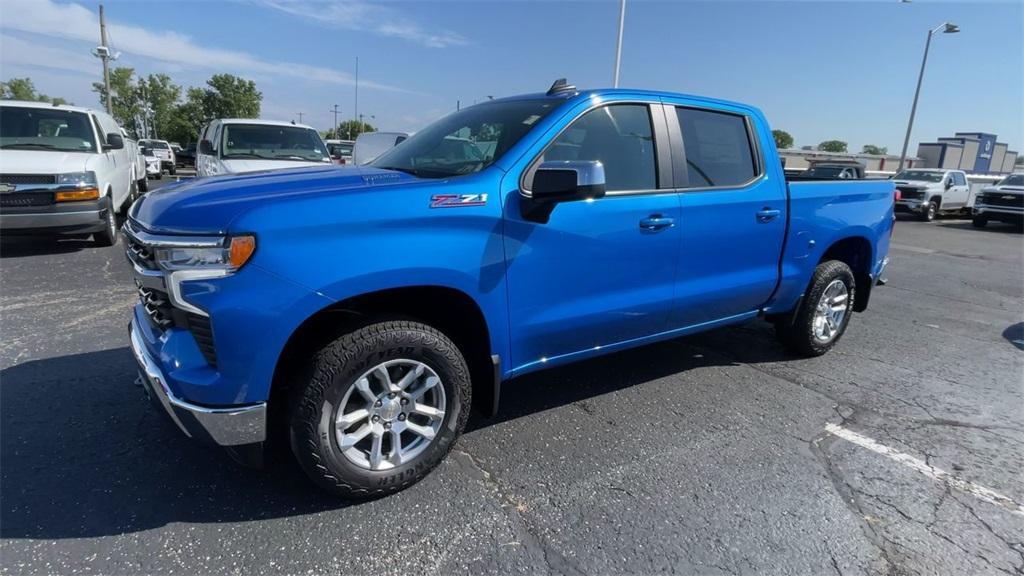 new 2025 Chevrolet Silverado 1500 car, priced at $49,325