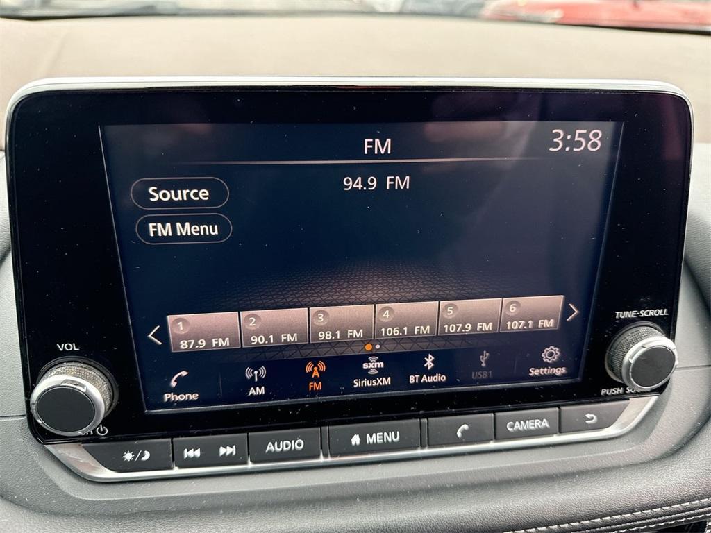 used 2022 Nissan Rogue car, priced at $21,991