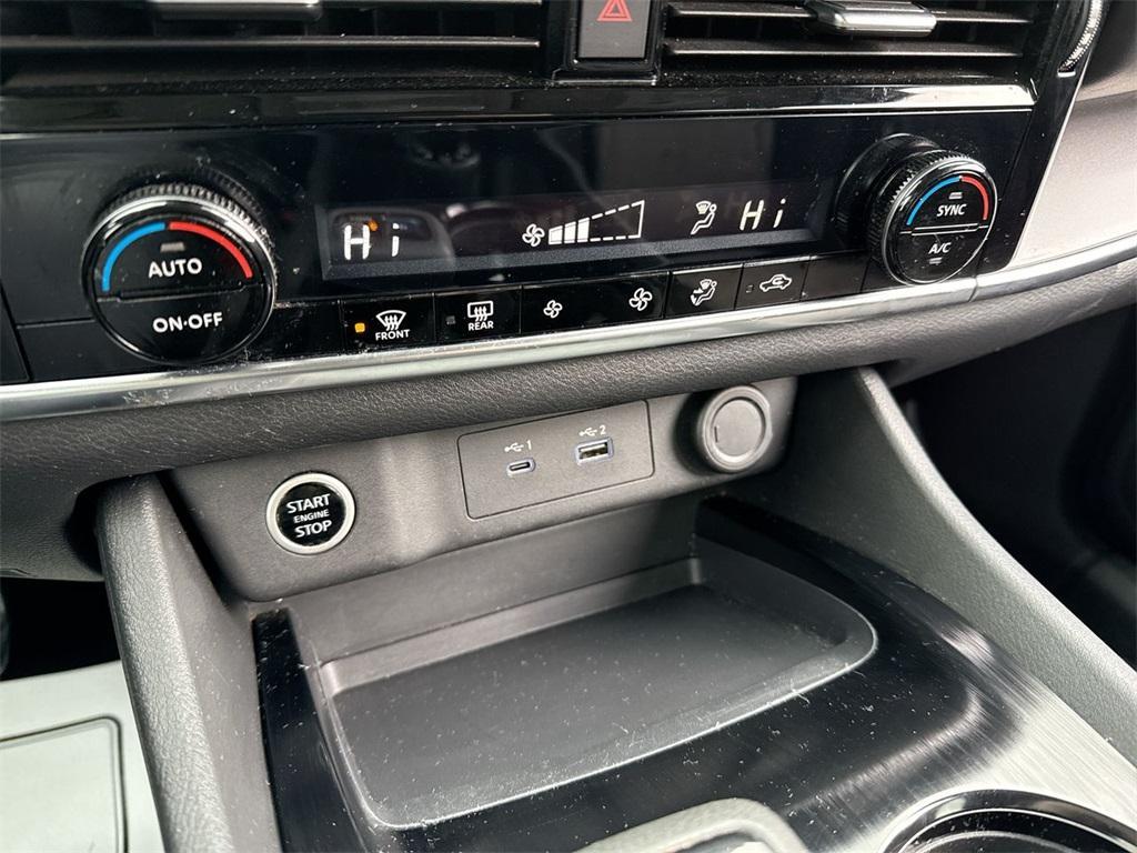 used 2022 Nissan Rogue car, priced at $21,991