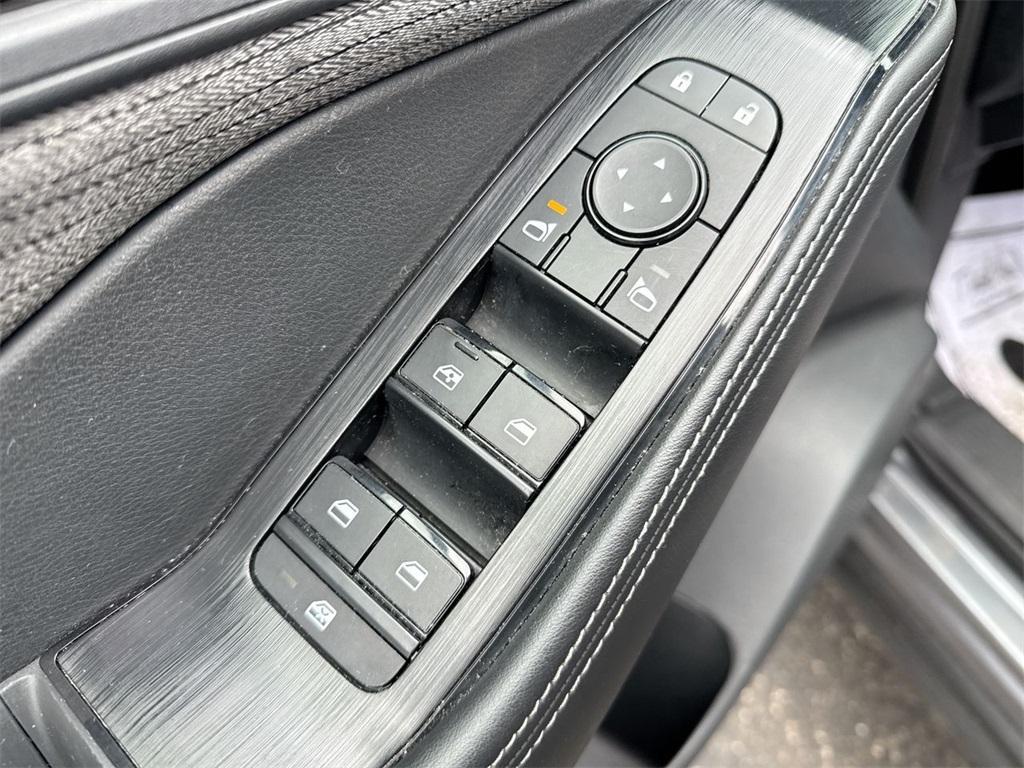 used 2022 Nissan Rogue car, priced at $21,991