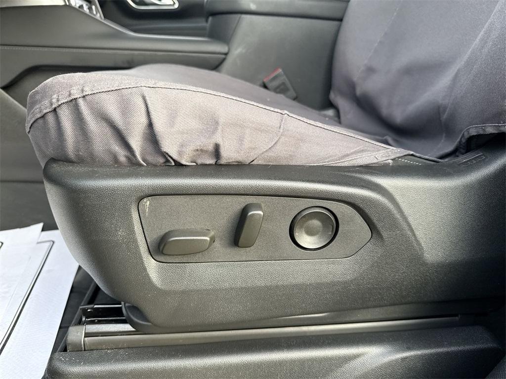 used 2024 Chevrolet Tahoe car, priced at $54,990