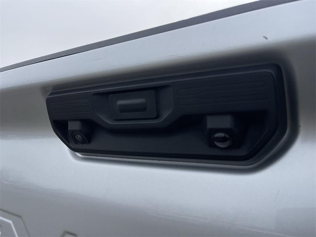 used 2020 Chevrolet Silverado 2500 car, priced at $28,990