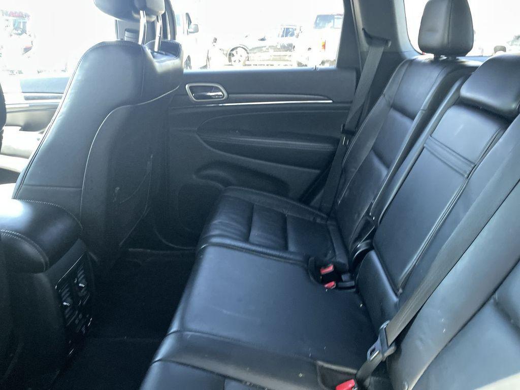 used 2017 Jeep Grand Cherokee car, priced at $16,388