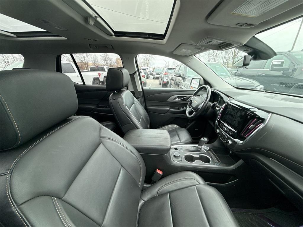 used 2018 Chevrolet Traverse car, priced at $15,990