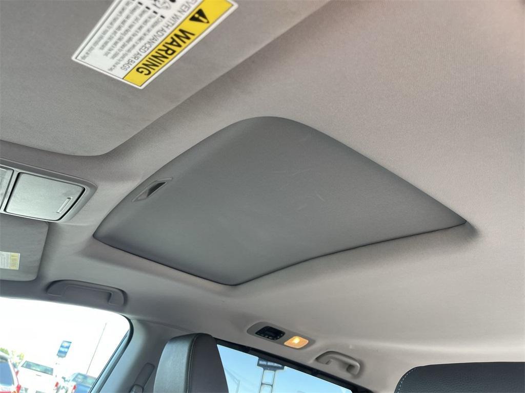 used 2022 Honda Odyssey car, priced at $27,991