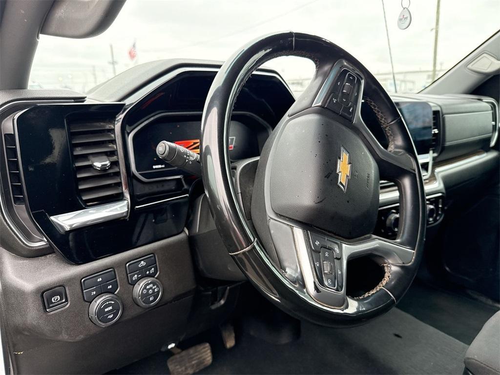 used 2024 Chevrolet Silverado 2500 car, priced at $49,990