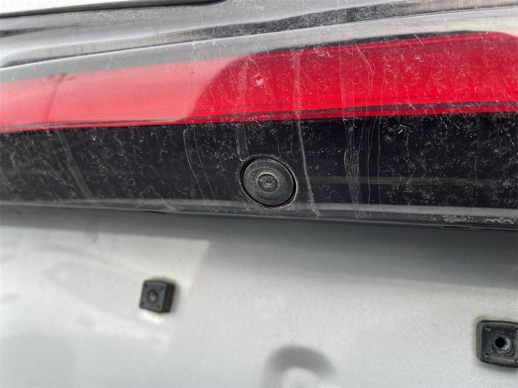 used 2024 Chrysler Pacifica car, priced at $27,690