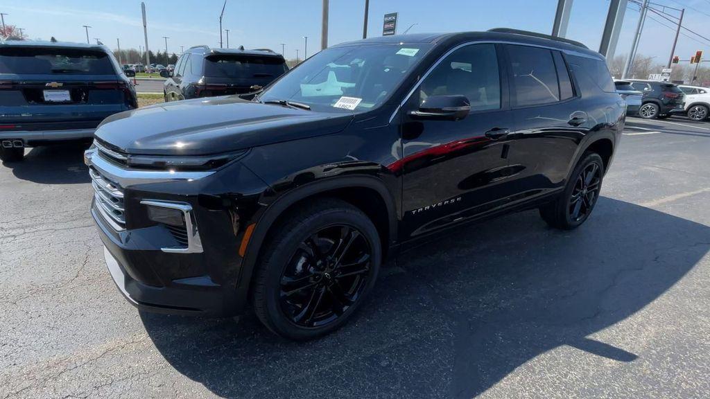 new 2026 Chevrolet Traverse car, priced at $48,195