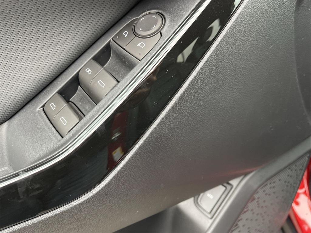 new 2026 Chevrolet Equinox car, priced at $30,365