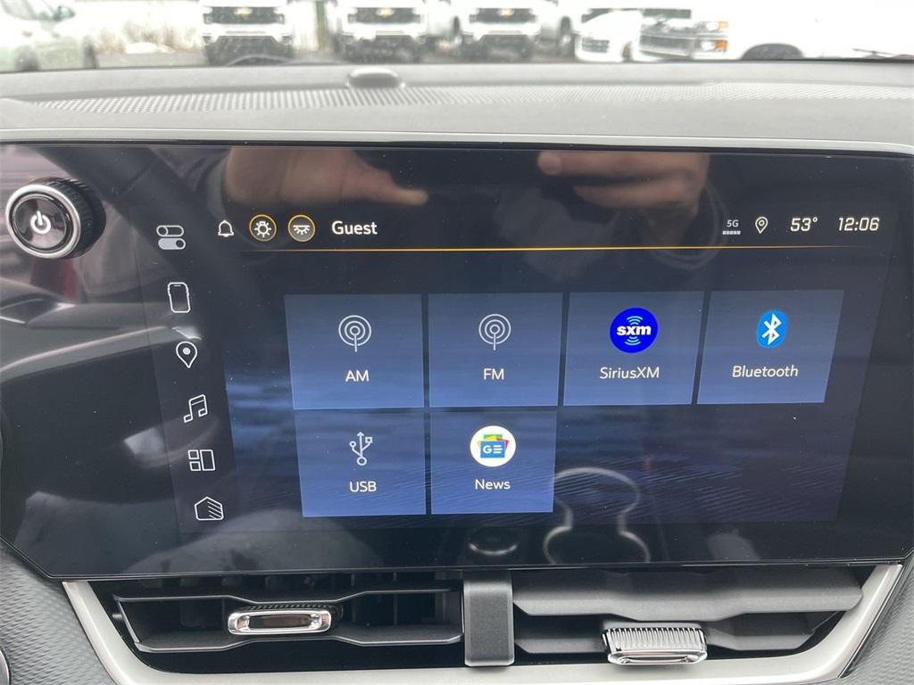 new 2026 Chevrolet Equinox car, priced at $30,365