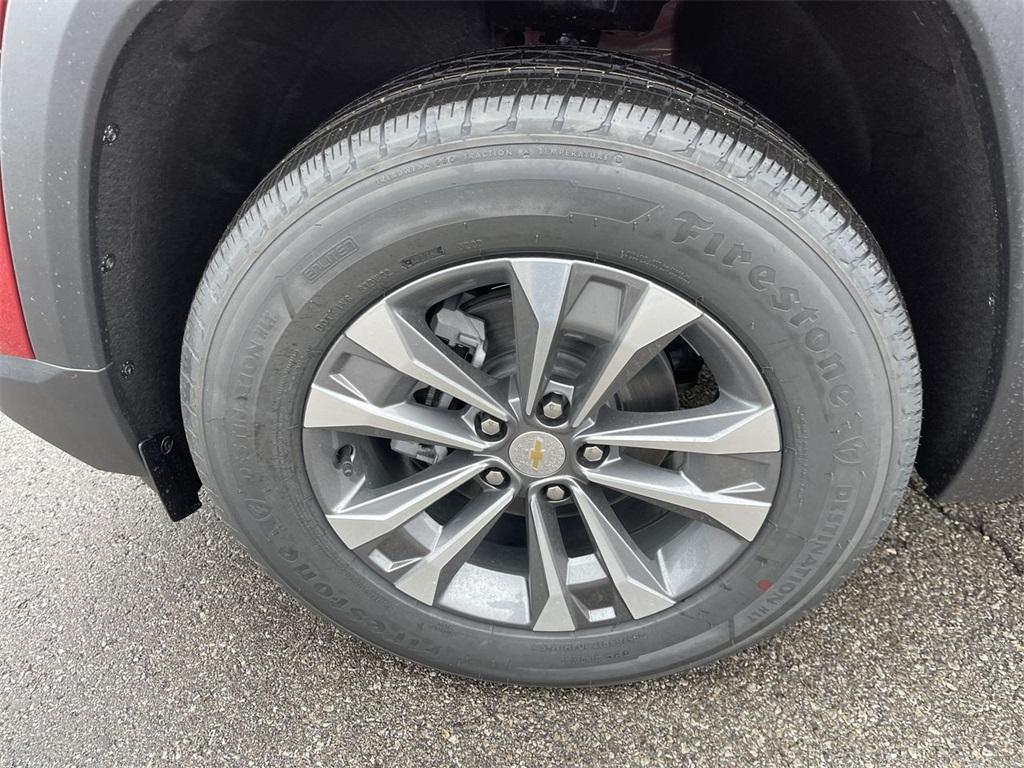 new 2026 Chevrolet Equinox car, priced at $30,365