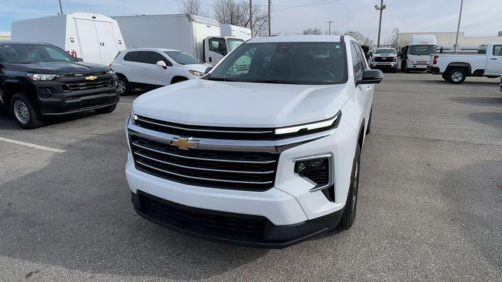 new 2026 Chevrolet Traverse car, priced at $40,993