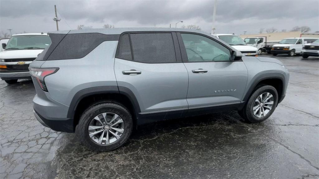 new 2026 Chevrolet Equinox car, priced at $30,170