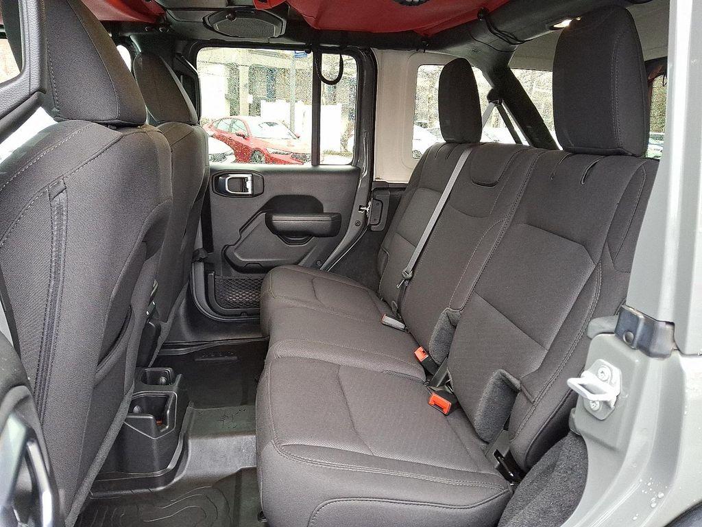 used 2022 Jeep Wrangler Unlimited car, priced at $32,295