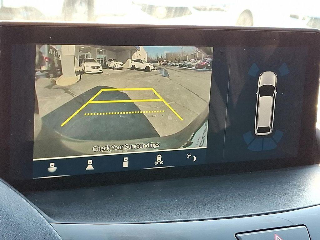 used 2022 Acura RDX car, priced at $35,995