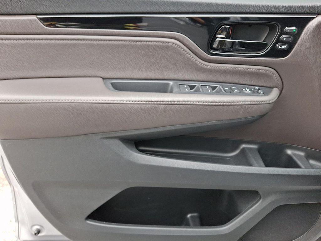 used 2022 Honda Odyssey car, priced at $28,995