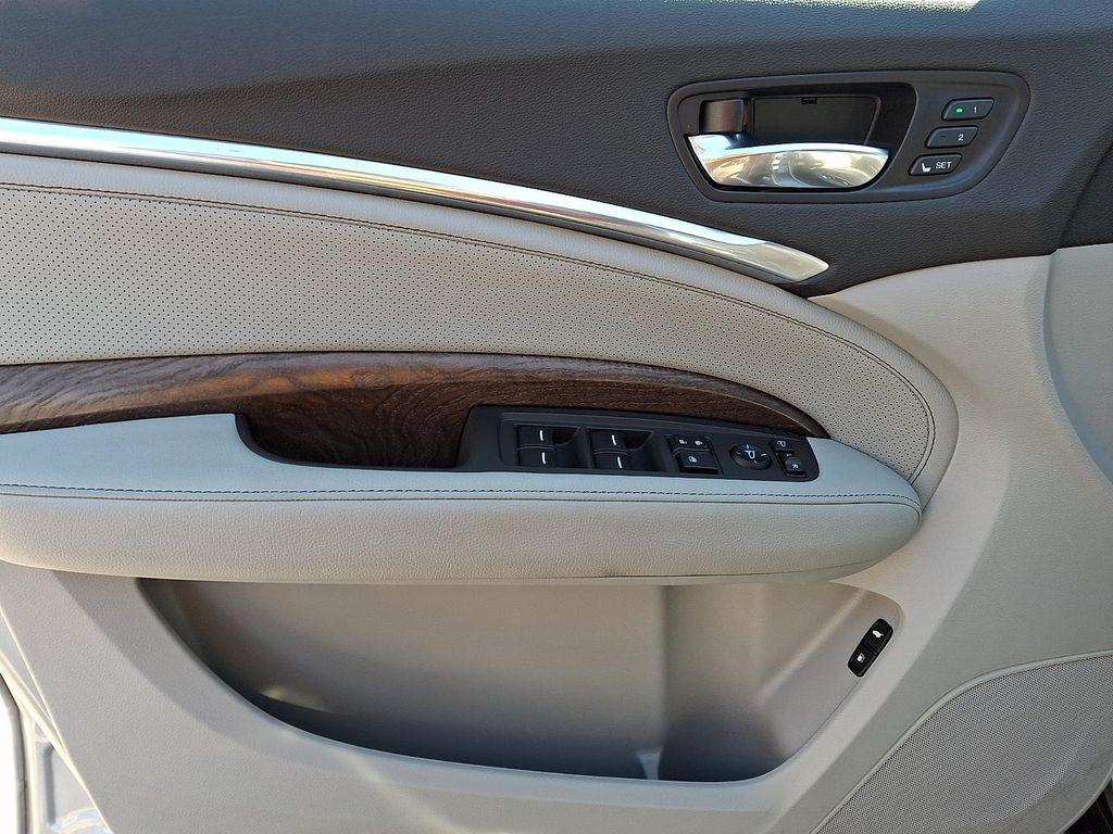 used 2019 Acura MDX car, priced at $24,995