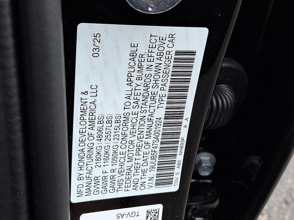 new 2025 Acura TLX car, priced at $47,195