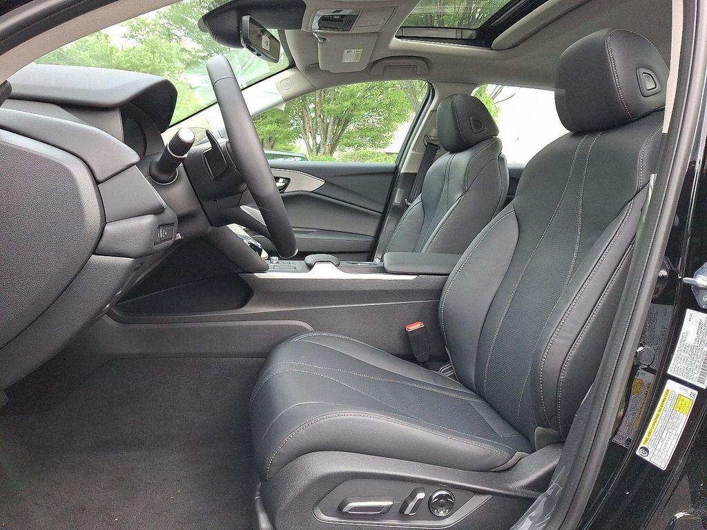 new 2025 Acura TLX car, priced at $47,195