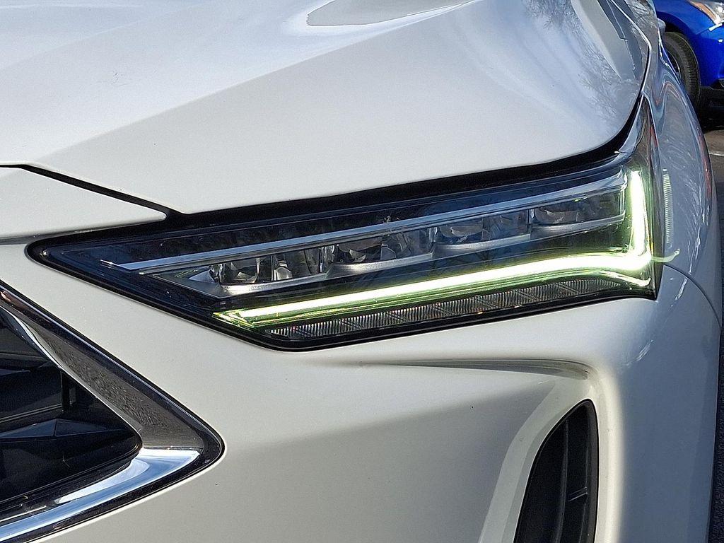 used 2022 Acura MDX car, priced at $34,995