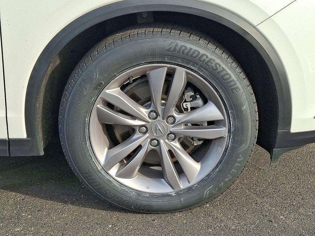 used 2022 Acura MDX car, priced at $34,995