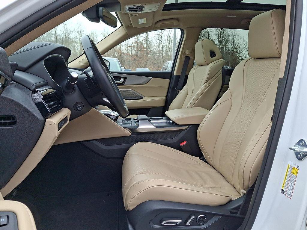 used 2022 Acura MDX car, priced at $36,995