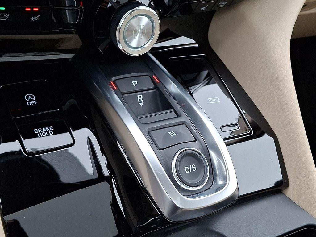 used 2022 Acura MDX car, priced at $36,995