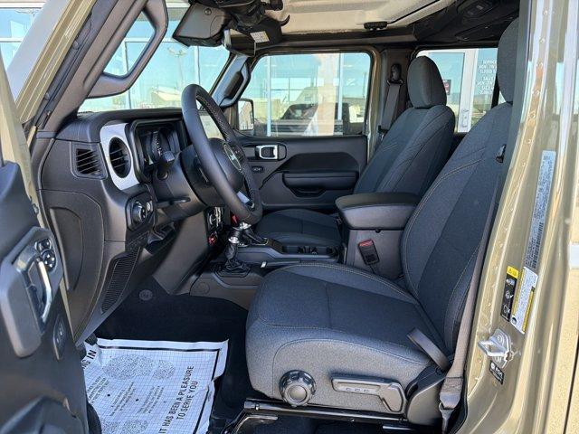 new 2025 Jeep Gladiator car, priced at $52,181