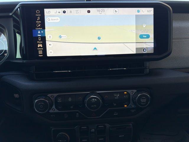 new 2025 Jeep Gladiator car, priced at $52,181