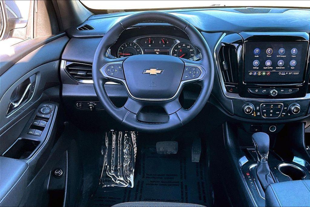 used 2023 Chevrolet Traverse car, priced at $26,975