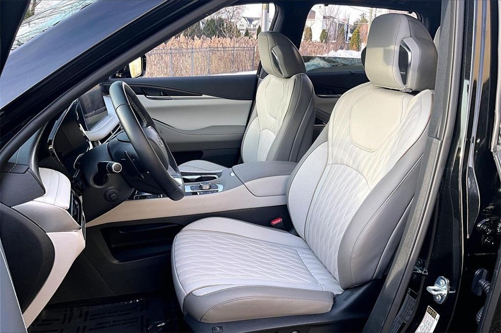 used 2026 INFINITI QX60 car, priced at $58,605