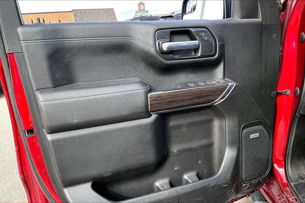 used 2021 Chevrolet Silverado 1500 car, priced at $32,700