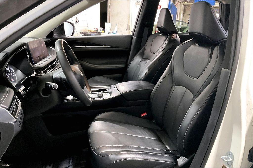used 2024 INFINITI QX60 car, priced at $37,898