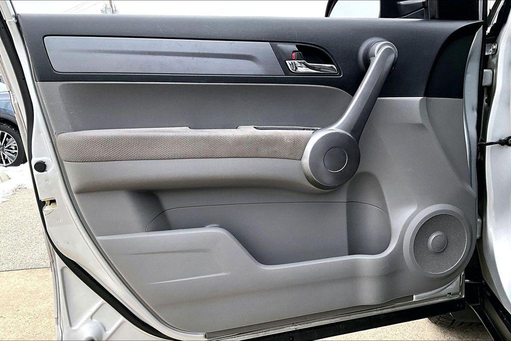 used 2009 Honda CR-V car, priced at $8,864